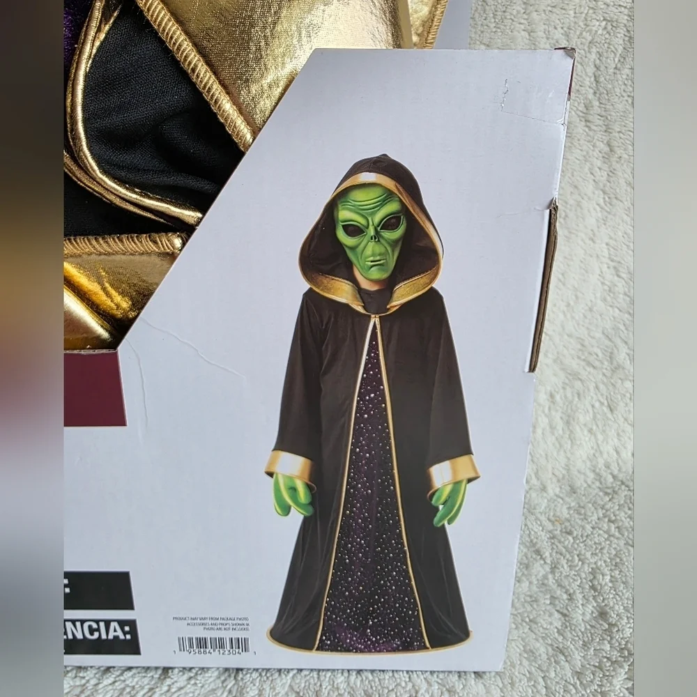 New Alien Halloween Costume, Boys / girls, green, gold, black Robe Mask Gloves